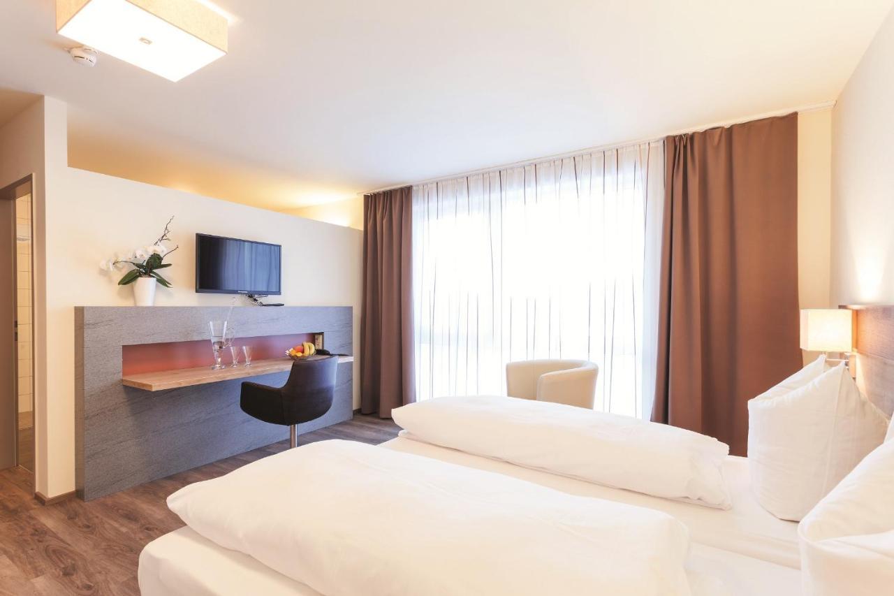 Hotel Alpenblick Kirchschlag bei Linz Exterior photo