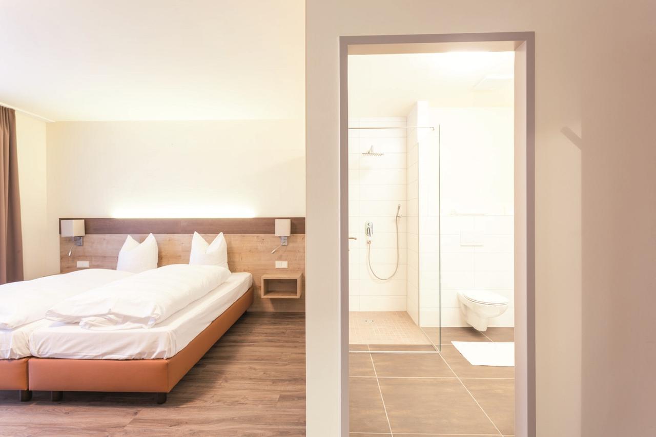 Hotel Alpenblick Kirchschlag bei Linz Exterior photo